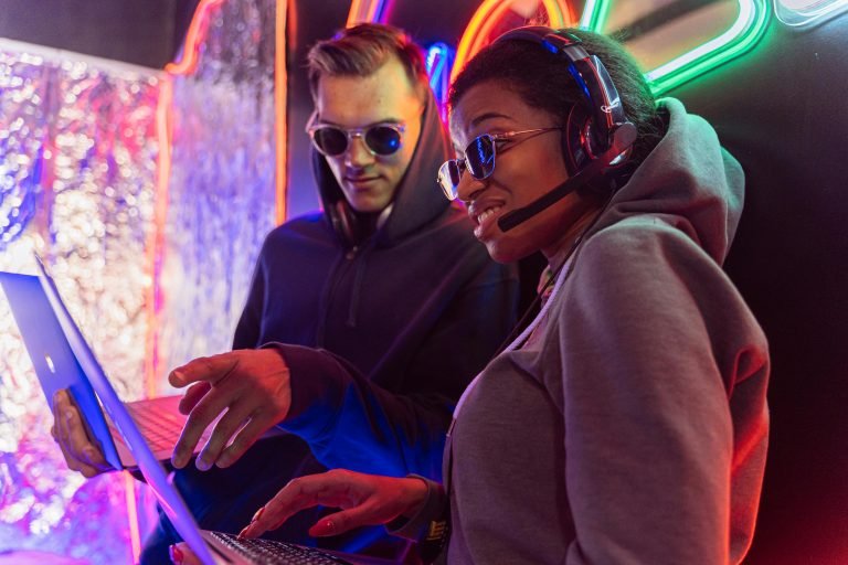 Best Gaming Headsets for Glasses Wearers