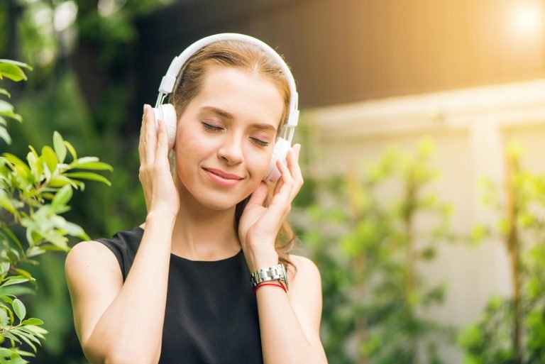 Top Bluetooth Headphones for Outdoor Activities